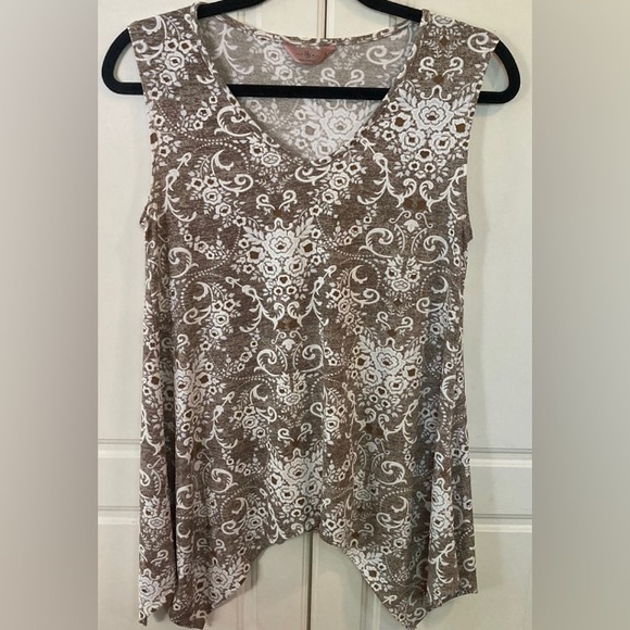 ❤️🔥5/20$ SJS💫Women’s White/Brown V-Neck Sleeveless Lightweight Tank Top - Picture 3 of 10